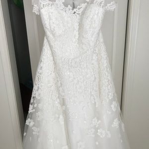 Oleg Cassini Dresses - Plus Size Tea Length Wedding Dress Oleg Cassini Dresses - Plus Size Tea Length Wedding Dress